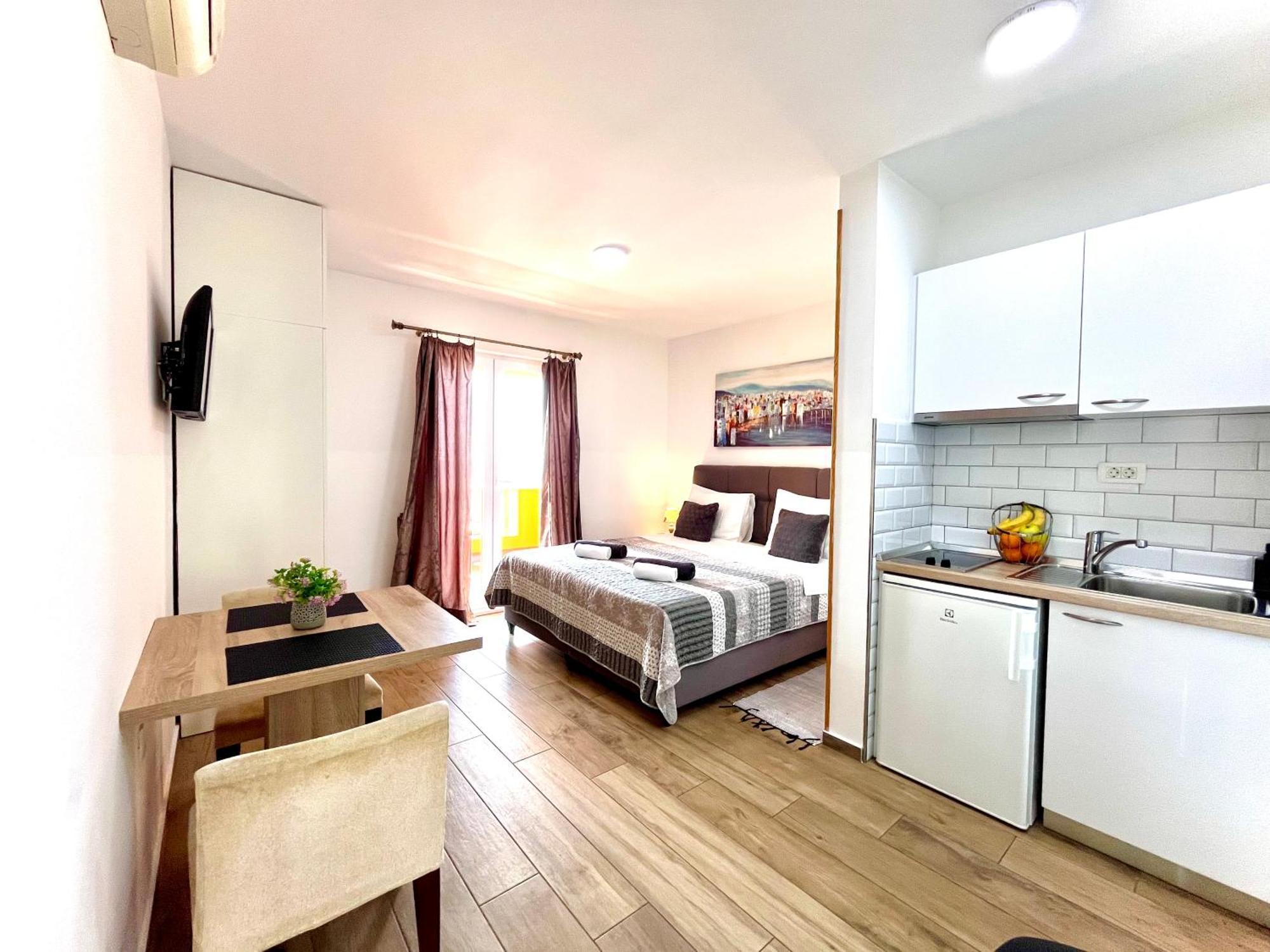 Apartments Sunset ムリニ 部屋 写真